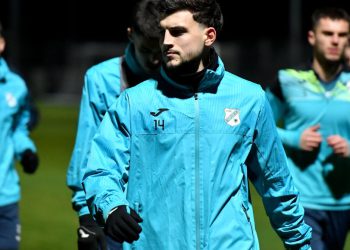 Sportske novosti – Dinamovac o sucu protiv Arsenala: ‘Kad sam vidio, nasmijao sam se. On mi je predavao zemljopis’