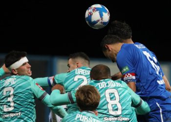 Sportske novosti – Za okršaj s Hajdukom pripremaju se u blatnoj kaljuži, kapetan priznao: ‘To nam otežava stvari’