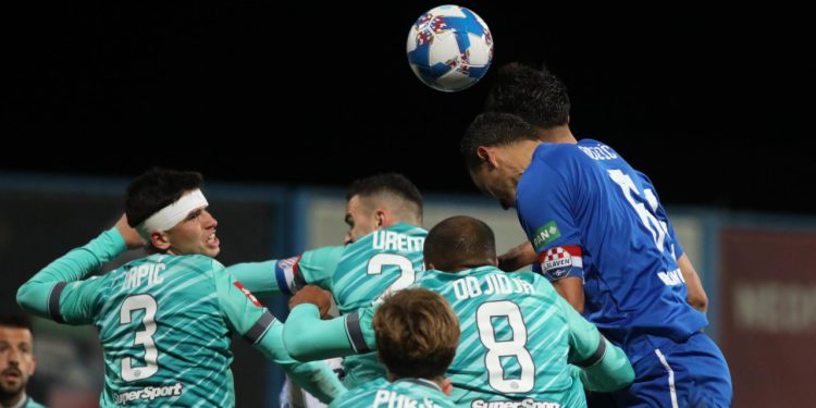 Sportske novosti – Za okršaj s Hajdukom pripremaju se u blatnoj kaljuži, kapetan priznao: ‘To nam otežava stvari’