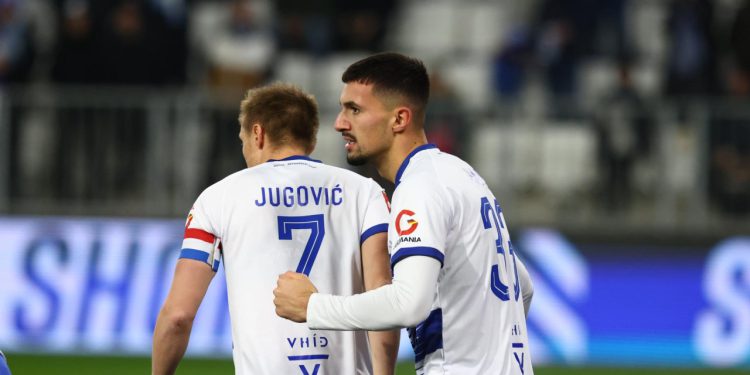 Sportske novosti – Zadnji dani priprema donijeli loše vijesti za Osijek i Coppitellija, važna karika završila na štakama
