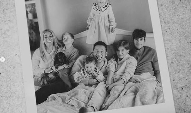 Stacey Solomon POTVRĐUJE da će njezina obitelj glumiti u reality showu ‘u stilu Kardashian’ u njihovom voljenom Pickle Cottageu jer kaže da je to bio ‘veliki skok u nepoznato’