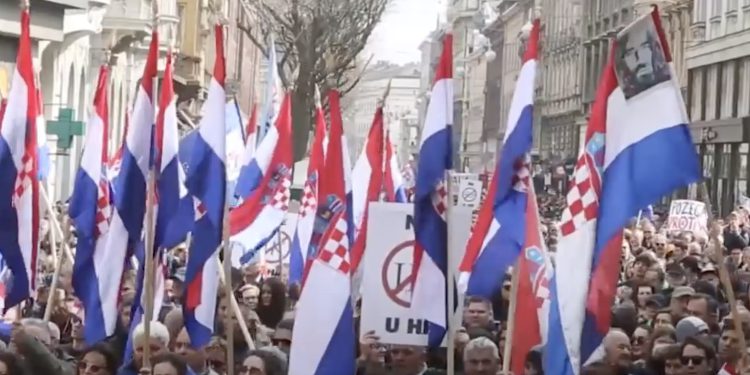 Sveti papa obećao Hrvatima: ‘Kad vas napadnu, Bog Hrvata bit će s vama’