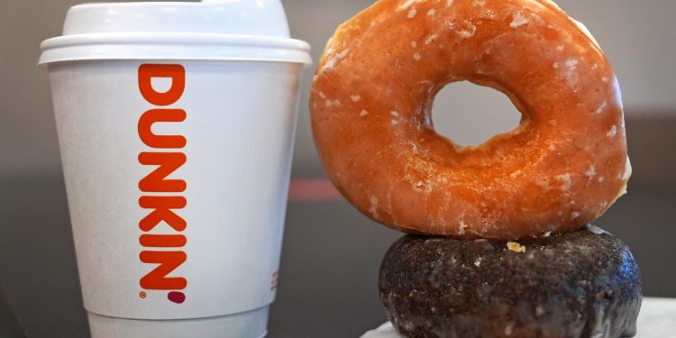 Tajanstvena nestašica ostavlja Dunkinove trgovine bez krafni