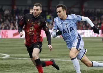 Tamworth protiv Tottenhama – FA kup: rezultat uživo, vijesti o momčadi i novosti jer Angeova momčad nije uspjela postići pogodak tijekom prvog poluvremena susreta treće runde protiv kluba Nacionalne lige