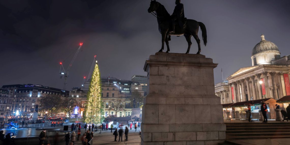 Tjedna analiza Zorana Metera: Oskvrnuli su nam Božić i iščupali duše, a ratove prikazuju svetima