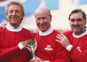 Tko je bio Denis Law: Torino, Manchester City, United, Najbolji