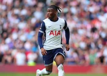 Tottenham, ambulanta je sada puna: Destiny Udogie također staje. Vremena oporavka