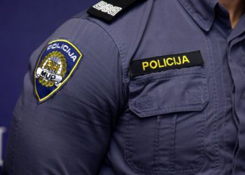 Tražili ga i našli: Mladić osumnjičen za provalu u ugostiteljski objekt u Orebiću i krađu sto eura