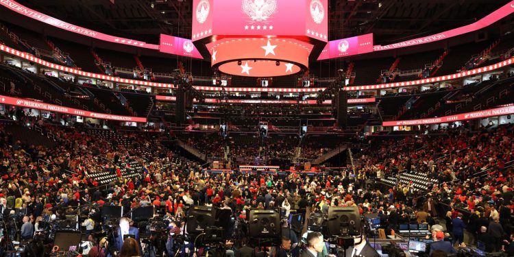 Trump održava skup u Capital One Areni u Washingtonu DC uoči inauguracije: ažuriranja uživo