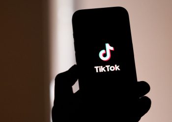 Trump predstavio plan spašavanja TikToka — RT World News