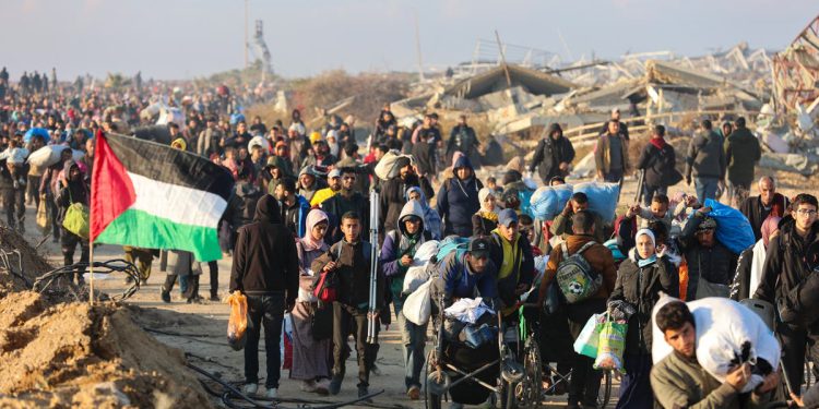 Trumpov prijedlog o čišćenju Gaze ‘zastrašujući je trik’, upozoravaju mještani