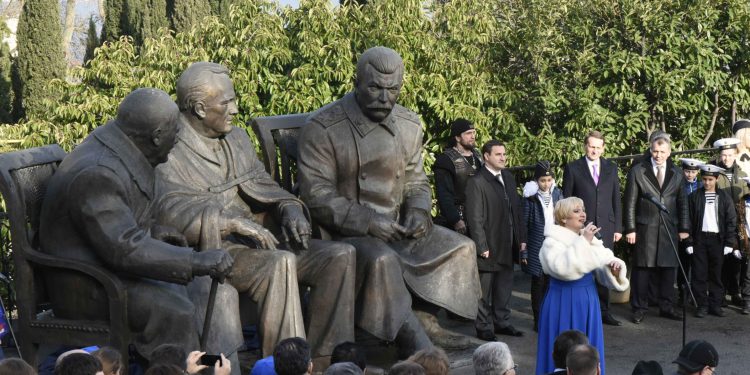 Trumpova nepredvidljivost: ‘Teorija ludila’ i Jalta 2 s Rusijom i Kinom