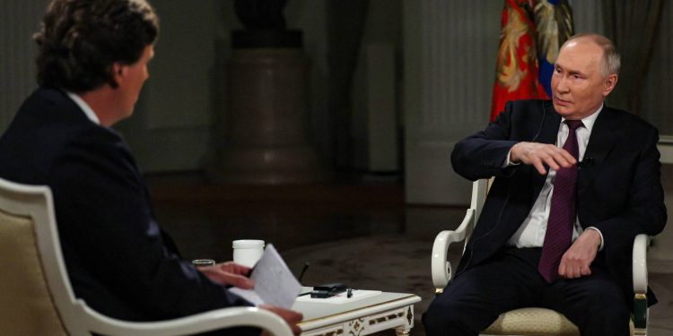 Tucker Carlson: Bidenov tim želio je ubiti Putina
