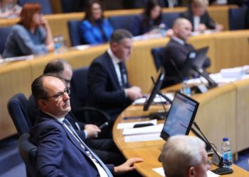 UNATOČ SVAĐAMA I KRIZI Izglasana dva europska zakona u parlamentu BiH