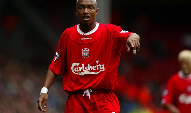 Upoznajte bivšeg nogometaša kojeg mrze njegovi suigrači: bivša zvijezda Liverpoola pljunula je protivničke navijače, suparnički menadžer ga je označio kao ‘kanalizacijskog štakora’ i ostavio mladića ‘traumatiziranim’ nakon tučnjave sa Stevenom Gerrardom