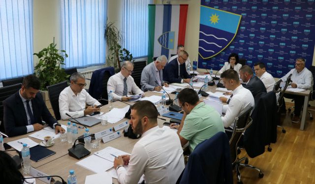 VEĆE PLAĆE ZA LIJEČNIKE Doktorima medicine i stomatologije u HNŽ-u rastu koeficijenti