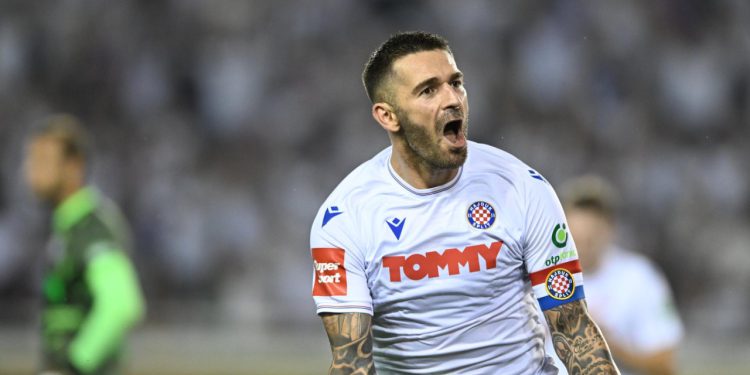 VIDEO: Livajina majstorija za pobjedu Hajduka. Najbolji igrač Bijelih zabio s 40-ak metara