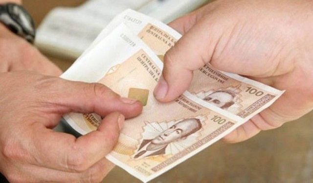 VIDEO Od 900 do 1.300 KM, nova pravila za minimalnu plaću u RS?