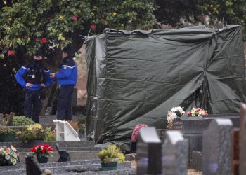 Vandalsi štete grob francuskog krajnje desnog političara Jean-Marie Le Pen