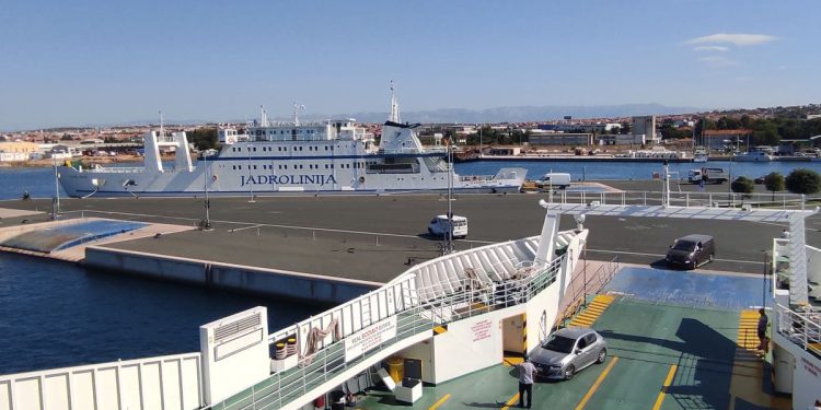 Vlada usvojila Odluku o javnoj nabavi za radove sanacije južnog bazena zadarske teretne luke Gaženica