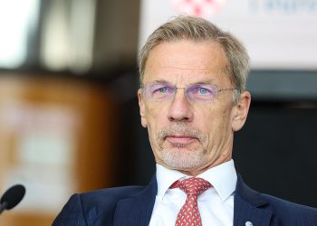 Vujčić: Bankama će se za prekonoćne depozite ove godine isplatiti oko 500 milijuna eura