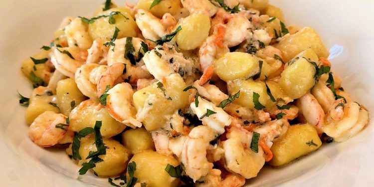 ŽELINA KUŽINA Kozice u umaku s njokima |