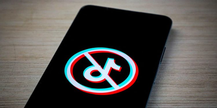 Zabrana TikToka uživo: Aplikacija daje ultimatum Bidenovoj administraciji uoči ‘mraka’ u nedjelju