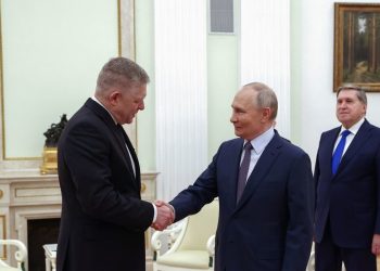 Zastupnik u Europskom parlamentu tvrdi da je Rusija spremna za mirovne pregovore — RT World News