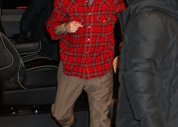 Zayn Malik uživa u cigareti nakon koncerta u New Yorku na rijetko viđenom mjestu