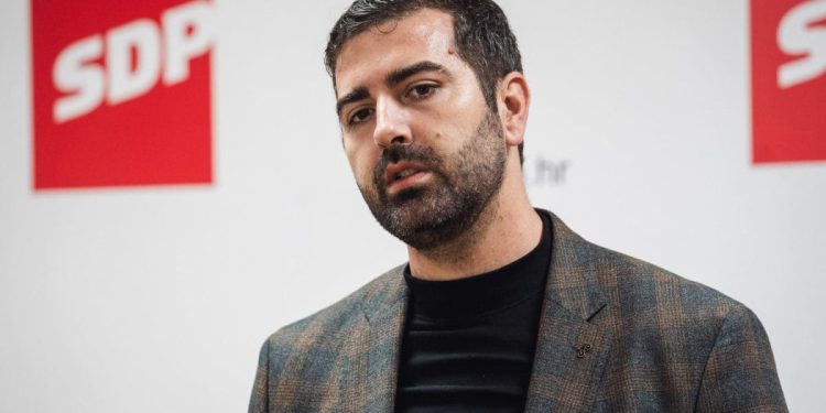 Zekanović iskoristio sliku Suzane Piacun u Saboru, Matijević osudio: “Nova razina dna”