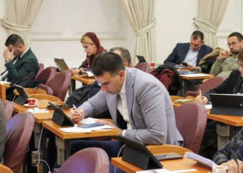 Željko Raguž: “U našem Proračunu ima sredstava za sve – pijanice, kučke, mačke, samo je sport sporan”