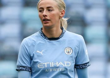 Zvijezda Lionessesa Chloe Kelly tvrdi da ‘negativno ponašanje’ utječe na njezino ‘mentalno blagostanje’ u zastrašujućoj molbi – dok se ona zalaže za izlaz iz Man Cityja prije roka za prijenos