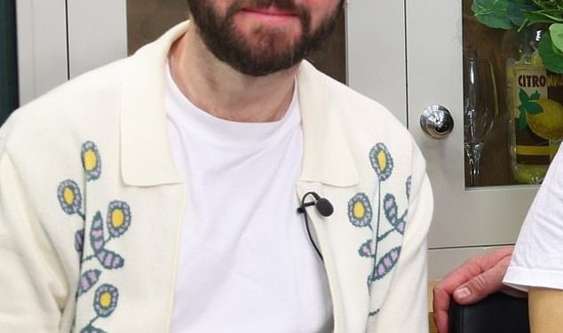 Zvijezda filma Inbetweeners, James Buckley, otkriva da ‘nema previše volje’ da bude glumac nakon što je otkriveno njegovo nevjerojatno bogatstvo iz Cameo videa