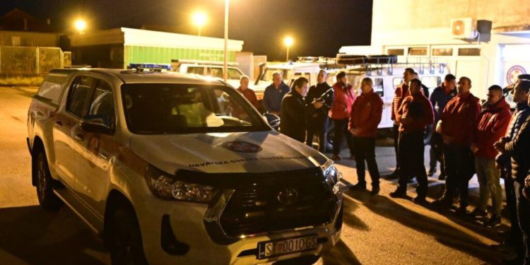 Dobre vijesti za sinjski HGSS, stigla nova terenska Toyota