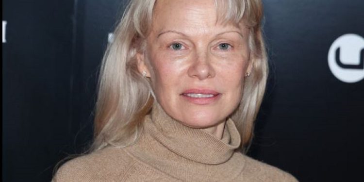 PREPOZNAJETE LI JE? Slavna glumica bez trunke šminke, evo kako je izgledala na zabavi nominacija za Zlatni globus | NACIONAL.HR