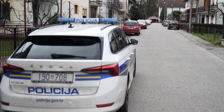 NAKON SVAĐE Tinejdžer u Zagrebu oštrim predmetom ubo člana obitelji i teško ga ozlijedio | NACIONAL.HR