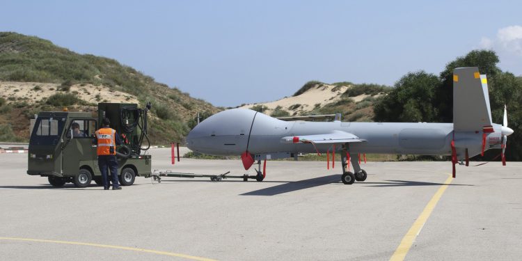 VELIKI POSAO Srbija počinje masovno uvoziti oružje iz Izraela. Evo što je sve naručila | NACIONAL.HR