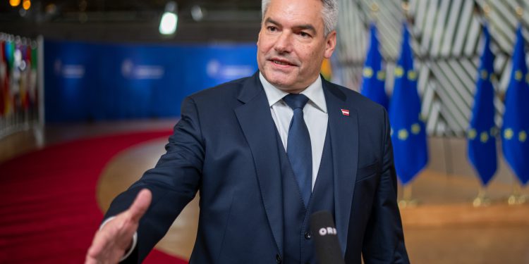 KARL NEHAMMER Bivši austrijski kancelar povlači se iz politike | NACIONAL.HR