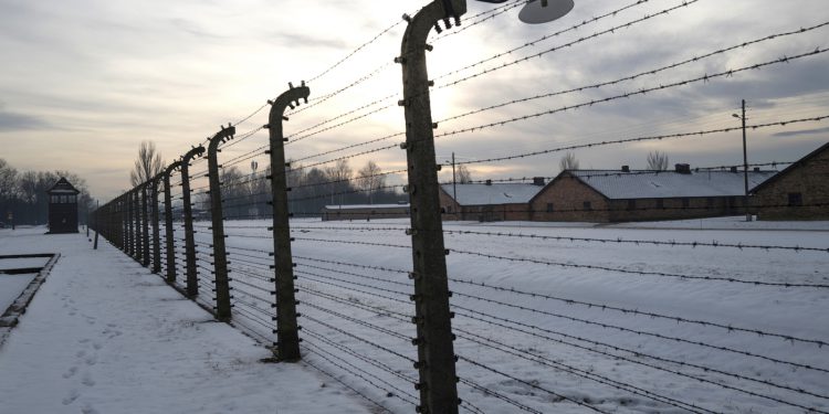 OBLJETNICA AUSCHWITZA Vijeće Židova u Njemačkoj za poticanje posjeta nacističkim logorima smrti | NACIONAL.HR