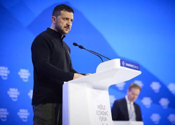 MIROVNE SNAGE Zelenski u Davosu zatražio da Europa u Ukrajinu pošalje najmanje 200.000 vojnika | NACIONAL.HR