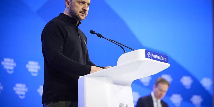 MIROVNE SNAGE Zelenski u Davosu zatražio da Europa u Ukrajinu pošalje najmanje 200.000 vojnika | NACIONAL.HR