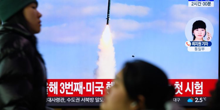 ČESTITKA TRUMPU Sjeverna Koreja ispalila nove rakete | NACIONAL.HR