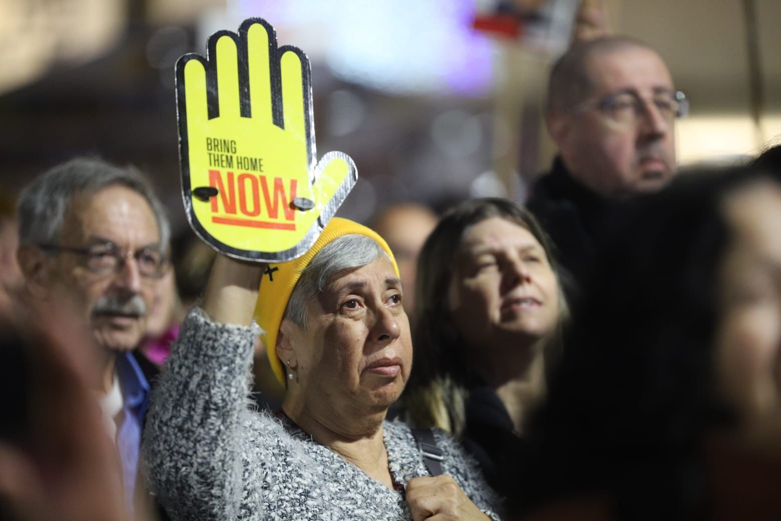 Rođaci, prijatelji i pristaše talaca okupili su se u subotu navečer na Trgu talaca u Tel Avivu