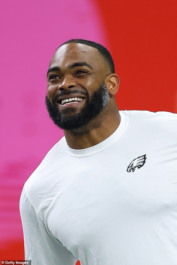 NEW ORLEANS, LOUISIANA - FEBRUARY 09: Brandon Graham #55 of the Philadelphia Eagles warms up before Super Bowl LIX against the Kansas City Chiefs at Caesars Superdome on February 09, 2025 in New Orleans, Louisiana. (Photo by Gregory Shamus/Getty Images)