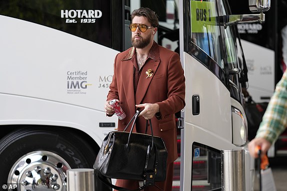 Kansas City Chiefs tight end Travis Kelce arrives prior to the NFL Super Bowl 59 football game against the Philadelphia Eagles, Sunday, Feb. 9, 2025, in New Orleans. (AP Photo/Gerald Herbert)