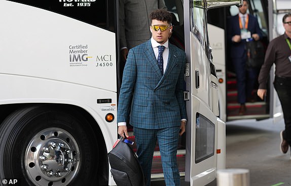 Kansas City Chiefs quarterback Patrick Mahomes arrives prior to the NFL Super Bowl 59 football game against the Philadelphia Eagles, Sunday, Feb. 9, 2025, in New Orleans. (AP Photo/Gerald Herbert)