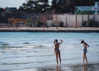 FOTO Neki su se danas skinuli u bikini na Bačvicama