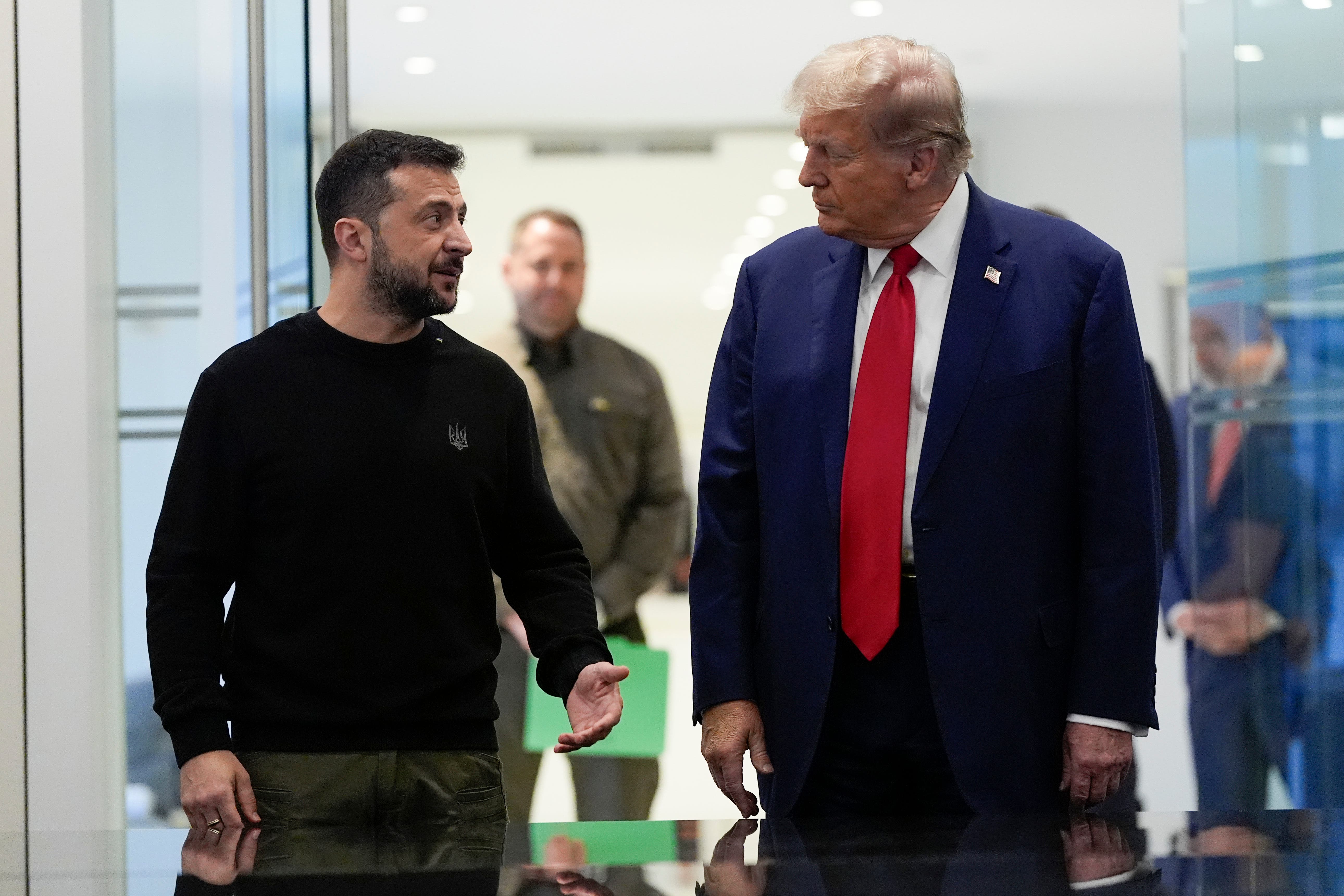 Predsjednik Donald Trump s predsjednikom Ukrajine Volodymyr Zelensky prošle godine