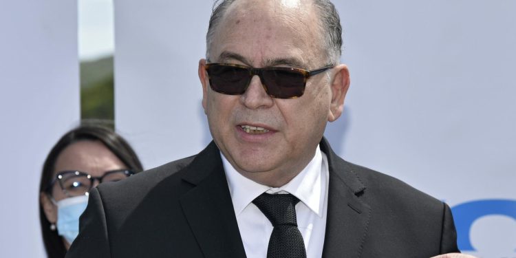 Slobodna Dalmacija – Počelo suđenje kontroverznom HDZ-ovcu koji je na ručkove i večere trošio općinski novac. Prijetio je i našem novinaru…