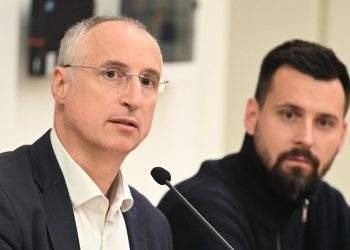 Slobodna Dalmacija – Puljak sutra predstavlja projekt nove garaže u Jeretovoj ulici: ‘Bit će tu 400 parking mjesta…’